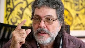 Hoy de cumpleaños Abel Prieto <a href="/AbelPrieto11/">Abel Prieto</a>, intelectual cubano que mucho ha hecho por el pensamiento y la cultura de este país.

A ti, la mejor de las felicitaciones. Que sigas alumbrando a #Cuba con tus ideas. #PasiónXCuba🇨🇺