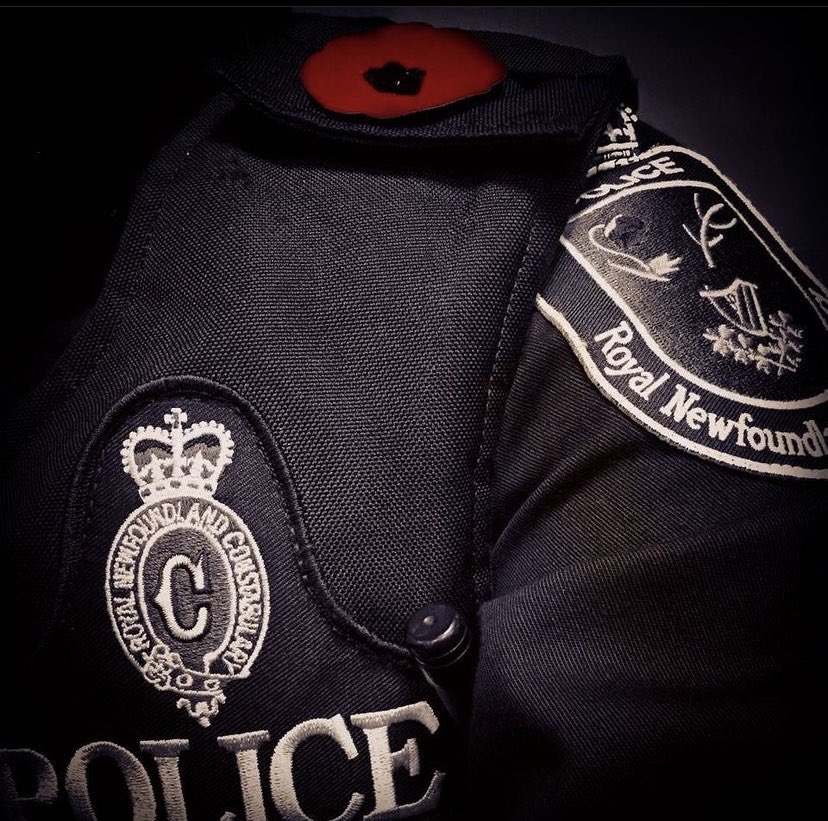 RNC_PoliceNL's tweet photo. They shall grow not old, as we that are left grow old.

Age shall not weary them, nor the years condemn.

At the going down of the sun and in the morning,
We will remember them.

#LestWeForget #RemembranceDay https://t.co/tChFI1NXbE