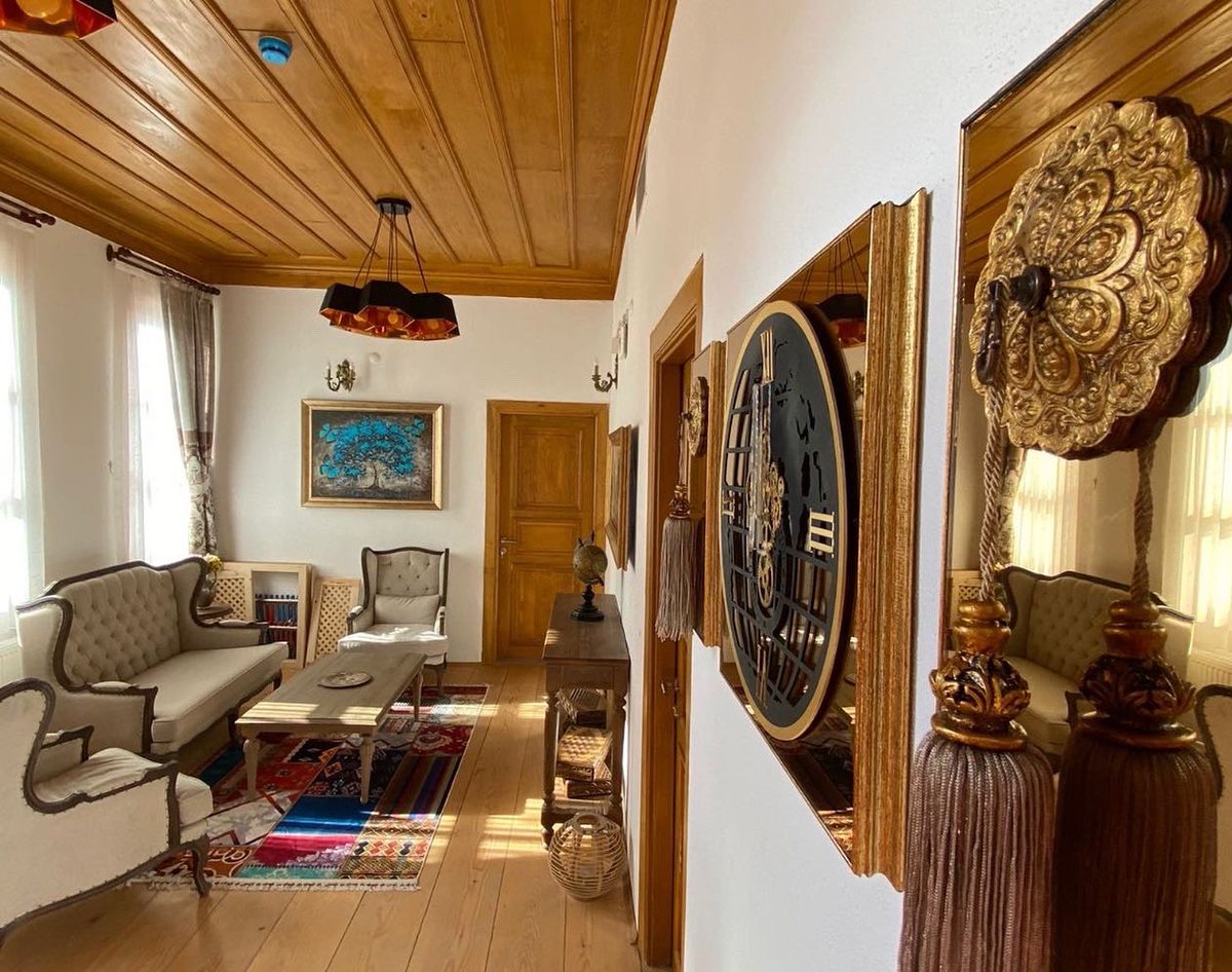 BondexT's tweet photo. Hacı Veli Konağı 01.12.2021 itibarı misafirleriyle buluşuyor 🧿

Abana Kastamonuda bulunan projede dış cephede PPG Bondex Satin Teak ,iç cephede ise PPG Bondex Perfect Oak kullanılmıştır .

#PPG #bondex #hacıvelikonağı #hacıvelikanyonu #abana #kastamonu #restorasyon #ekoturizm https://t.co/7jJl1brvFk