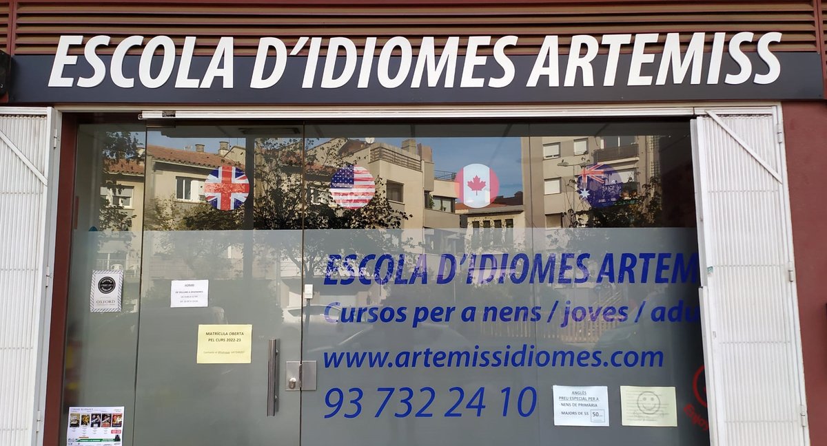 IRETOLS's tweet photo. No hi ha façana que se'ns resisteixi! Adaptem el teu rètol a qualsevol façana, com aquest d' @artemissidiomes
#iretols #EnganxatsALaRetolació #artemissidiomes #lagarriga #retolació #vinil #granollers #impressió #retol #granollers #lletrescorpòries #corpori #pvc #façana https://t.co/jTx1mpe3Kk
