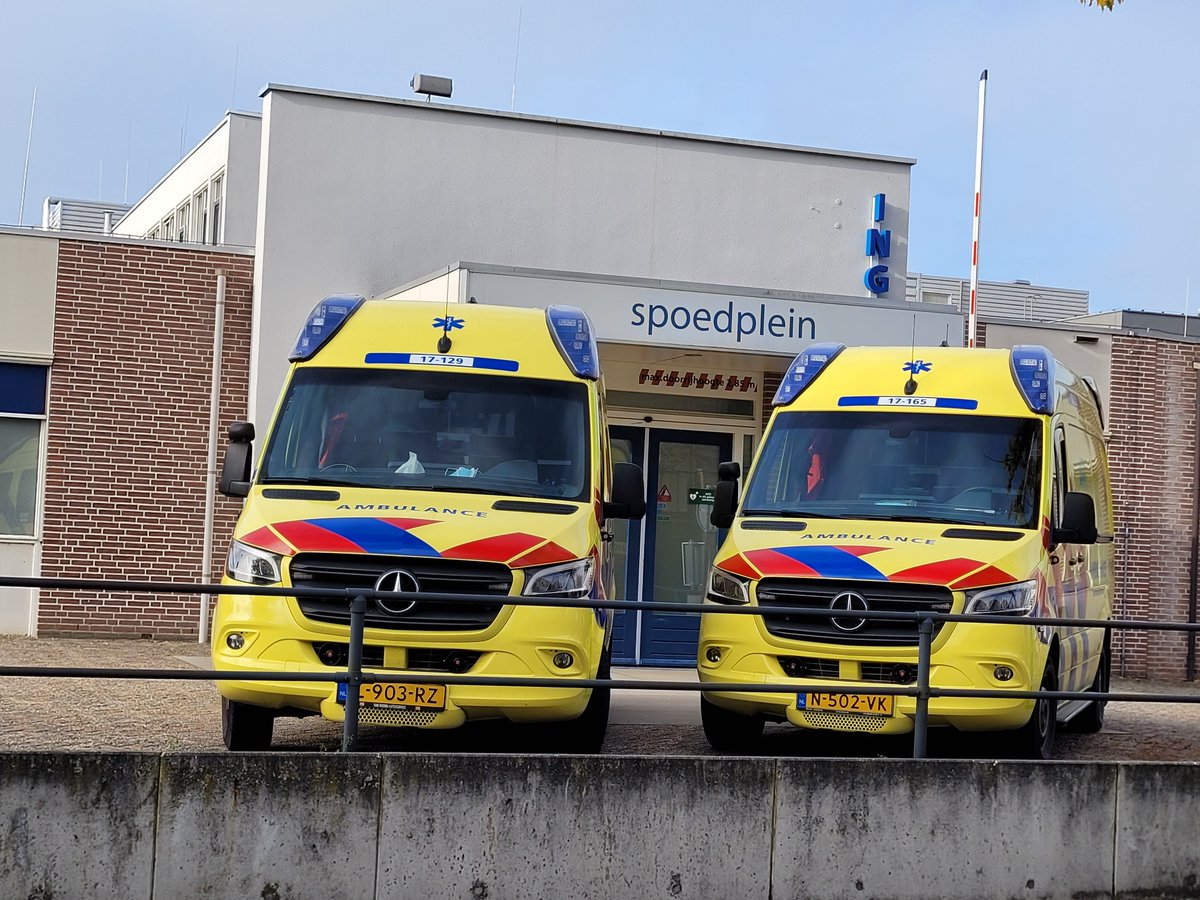 ‘We zetten alles op alles om de spoedeisende hulp in Dirksland te behouden’, gaf burgemeester Ada Grootenboer-Dubbelman duidelijk aan tijdens de raadsvergadering. De vrees is namelijk dat de spoedeisende zorg uit Dirksland verdwijnt. Meer lees je op: bit.ly/3trlCJC
