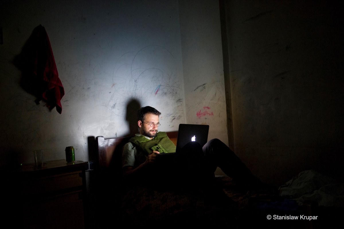 Wolfgang Bauer, Reporter der Chefredaktion <a href="/DIEZEIT/">DIE ZEIT</a>, erhält den renommierten Medienpreis Luft- und Raumfahrt 🎉. Ausgezeichnet wird er für "Die Nacht über Afghanistan", ein Text über afghanische Astronomen ➡️ zeit.de/zeit-magazin/2… #MedienpreisLuR2022 <a href="/MedienpreisLuR/">MedienpreisLuR</a>