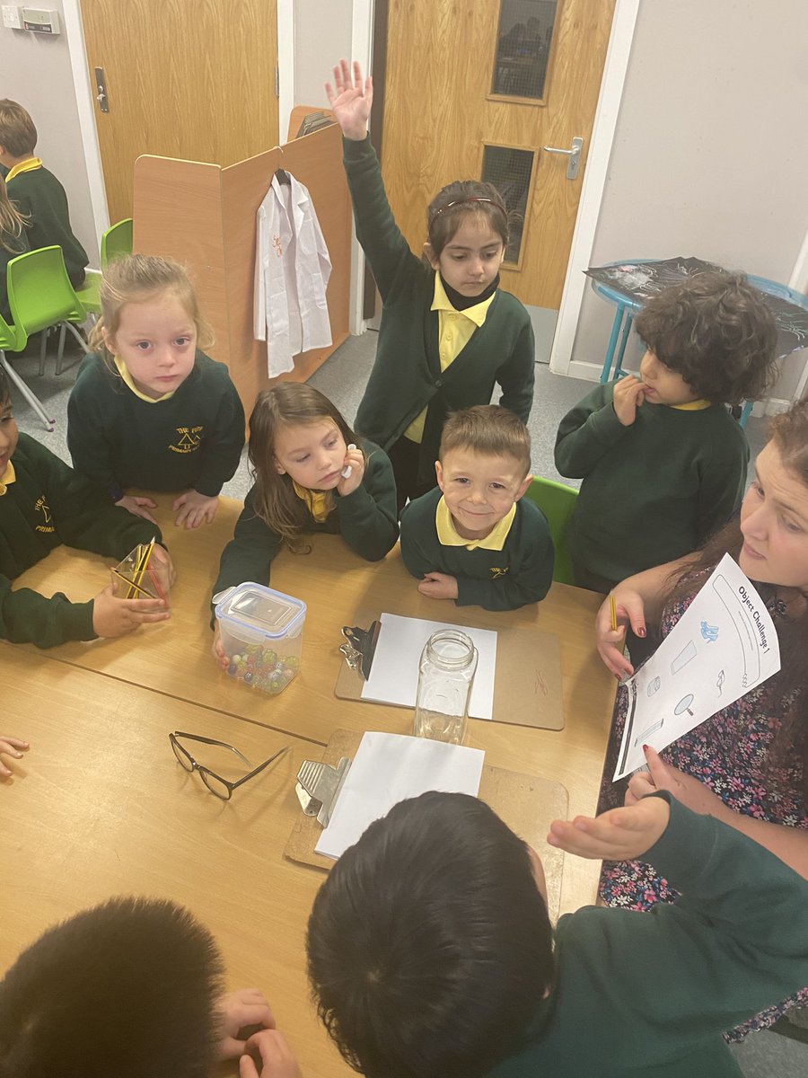 firsprimarysale's tweet image. #Y1Apple What is the object? What is the material? We are scientists! 👩‍🔬👨‍🔬