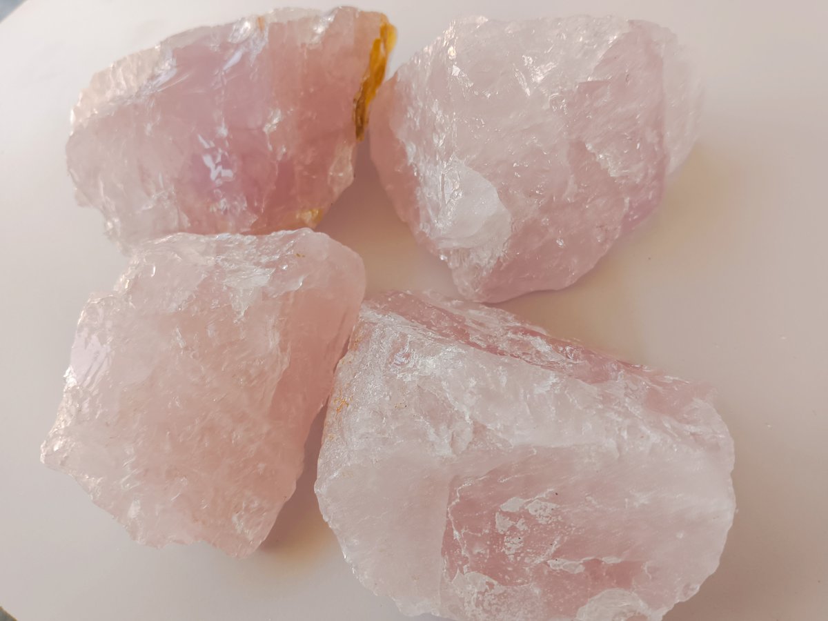 QuartzoStonex's tweet photo. Rose Quartz raw available at 40rs./kg
 
Order quantity 100kg to 100000kg
Delivery available all over India
Transportation and packing charges apply according your end address.
Contact person - Mr. Rakesh Kumar Sharma
Call 9376887688
WhatsApp 9376887688
quartzostonex@gmail.com https://t.co/O1VoHa2HCd