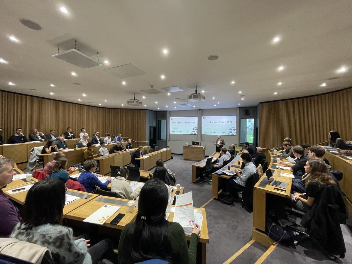 Alex Singleton tweet media