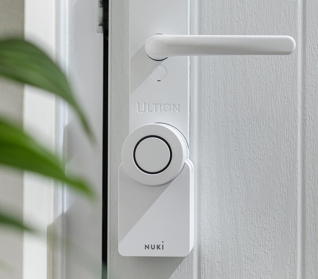 LittleRedHQ's tweet photo. We work with two of the best smart home brands in the world. @nanoleaf is now Matter-compatible & @ultionlock is redefining connected home security. DM us to discover more.
#smarthome #prclients #socialmedia https://t.co/efVw3sreNL