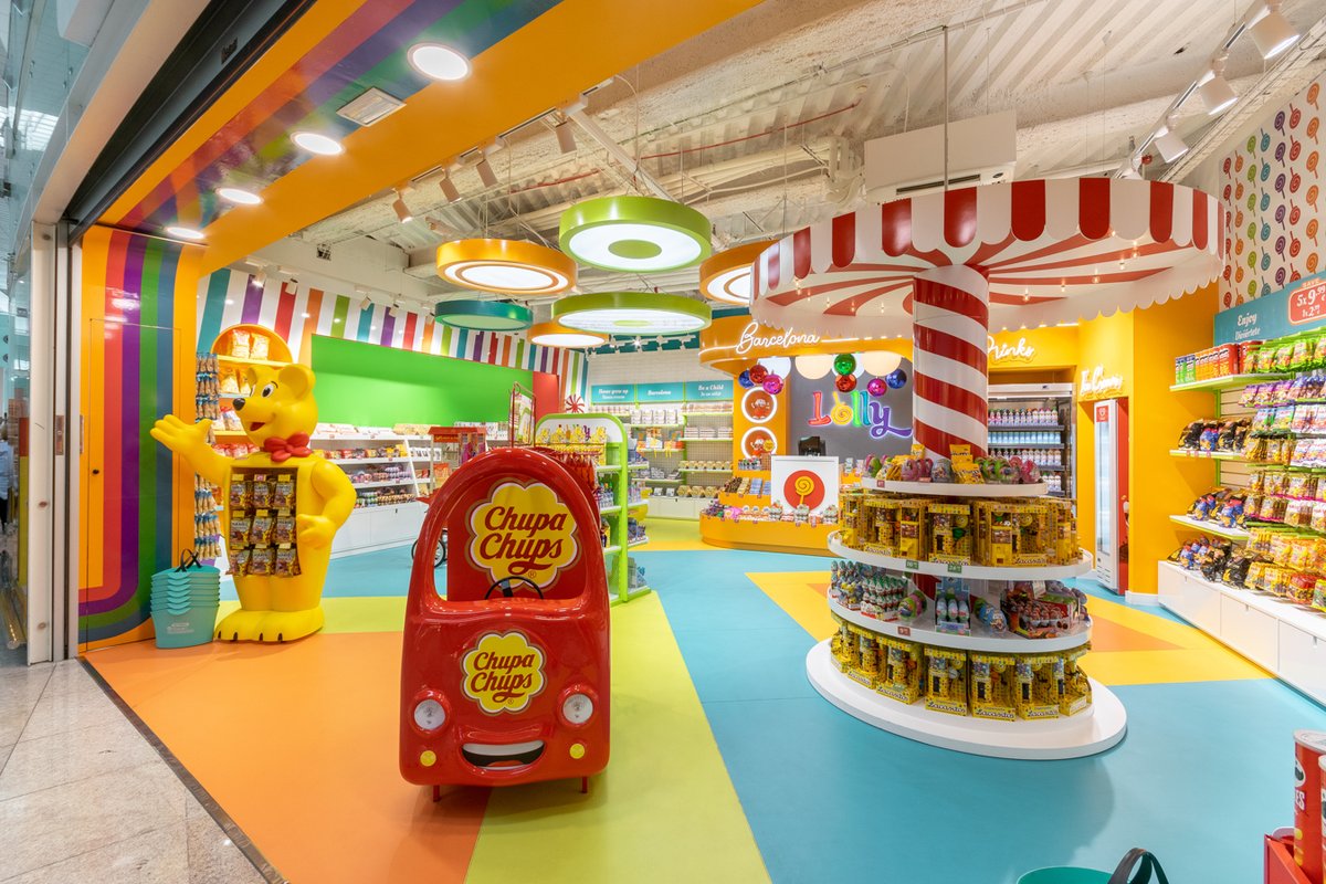 espace_blanc's tweet photo. ¡Nuevo trabajo terminado!
En Espace Blanc estamos muy orgullosos de haber finalizado la reforma para la tienda de Lolly en el Aeropuerto de Barcelona, agradeciendo a la firma su confianza en nosotros.

#comercio #retail #tienda #reformaintegral #exito #espaceblanc  #clientes https://t.co/DD3VwG14kV