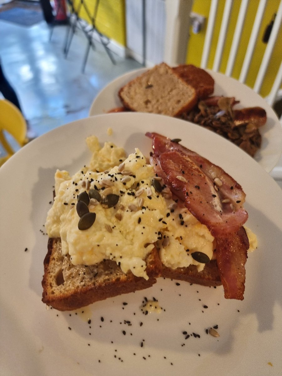 Intermittent fasting is trendy right now, it also means that you're skipping breakfast. Which my mother once told me is the important meal of the day. Confusing. 
.
.
.
#breakfast #ramsgate #thanet #kent #kentcoast #eggs #bacon #sourdough #cafe #localbusiness #kentcafe
