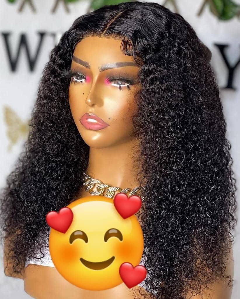 LicksonLima's tweet image. Good quality human hair very soft message for your order now . Delivery 🚚 💯 %