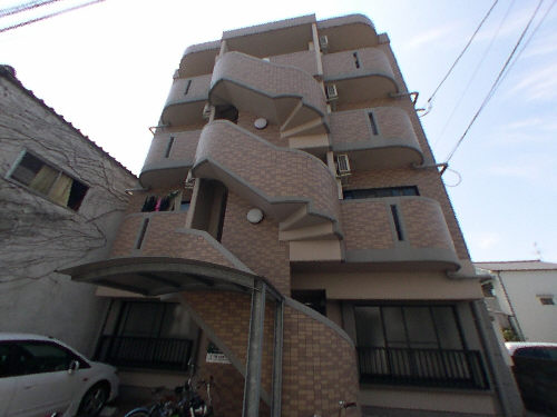 takuma_es's tweet photo. グレイスコート六番館402/熊本市中央区大江４丁目/#賃貸マンション/1LDK/#家賃42000円!!/九学通り沿い/https://t.co/c5iLXtcdW2 https://t.co/bWFXdDpmCl