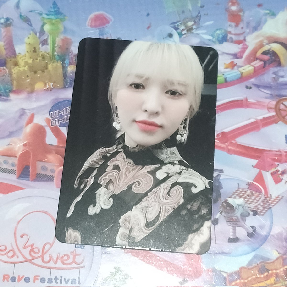 0423sales's tweet photo. wts / lfb
ph only

red velvet wendy finale scrapbook pc
— 2 pcs avail
— php 350, php 300 payo
— clean!

reply / send a dm to claim! https://t.co/WDcC6kp9BI