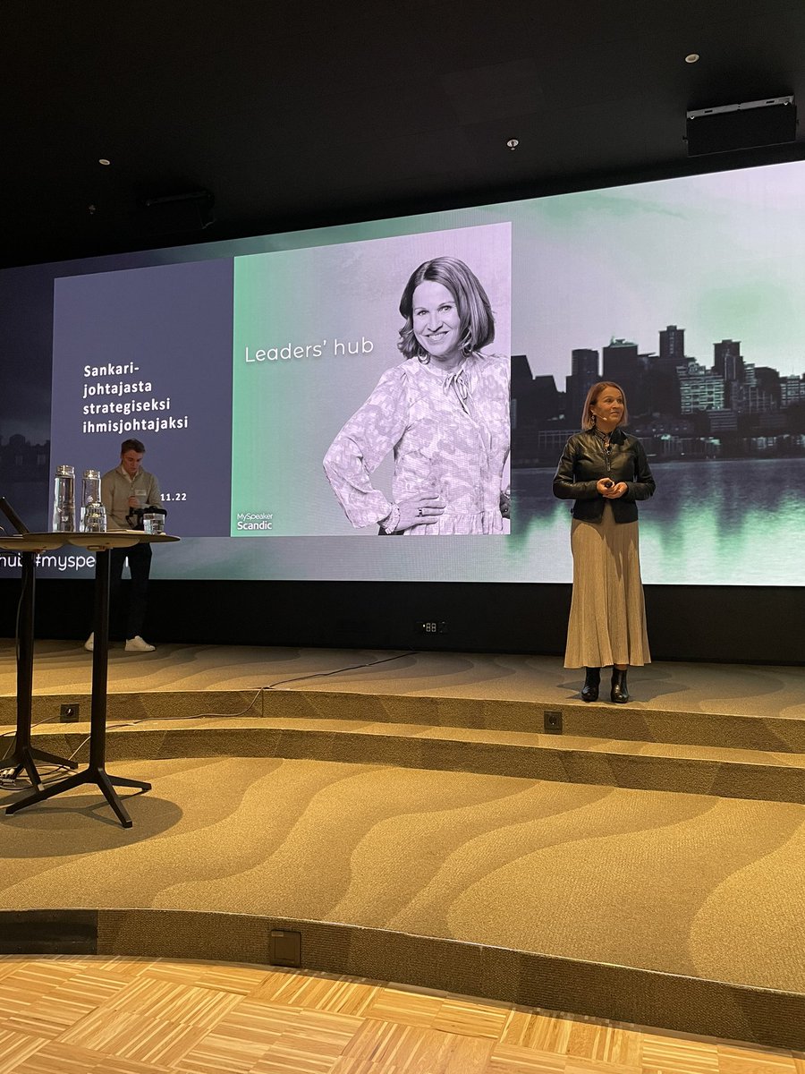 Aamun inspiraationa <a href="/PaulaKilpinen/">Paula Kilpinen</a> teemanaan inhimillinen #johtaminen #leadershiphub #myspeaker. 

Inhimillisen johtajan työkalupakissa ppt:ien ja KPI:n rinnalla:
☀️kohtaamiset ja dialogi
☀️psykologinen turvallisuus 
☀️luottamus 
☀️uteliaisuus ja kysyminen
☀️arvostus ja empatia
