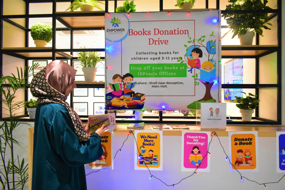 10PearlsPK's tweet photo. This week we were booked, quite literally! 📚😄Empower Foundation held an exciting Book Donation Drive across our offices in Pakistan to help children in underserved areas become active readers.💚
#BookDonationDrive #EmpowerFoundation #10Pearls #10PearlsPakistan https://t.co/H1BooLJOvN