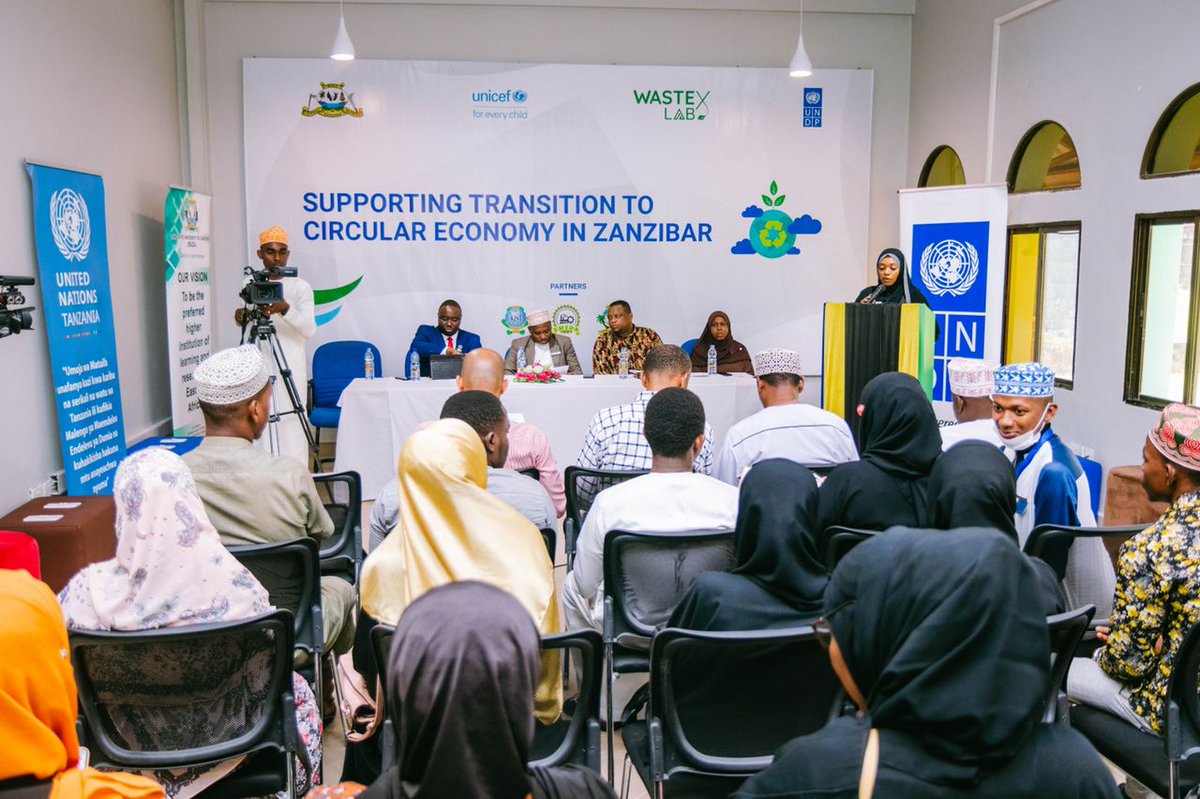 undptz's tweet photo. Happening now: @undptz & @UNICEFTanzania through WasteX Lab project & in collaboration w/ the #RGoZ through @WUBU_Zanzibar @StateSuza @SMIDAViwanda & @KIST are launching the Blue Economy Innovation Challenge targeting innovative businesses in Znz. @UNDP @UNDPAccLabs @UNDPAfrica https://t.co/AZqZ1hbvVg
