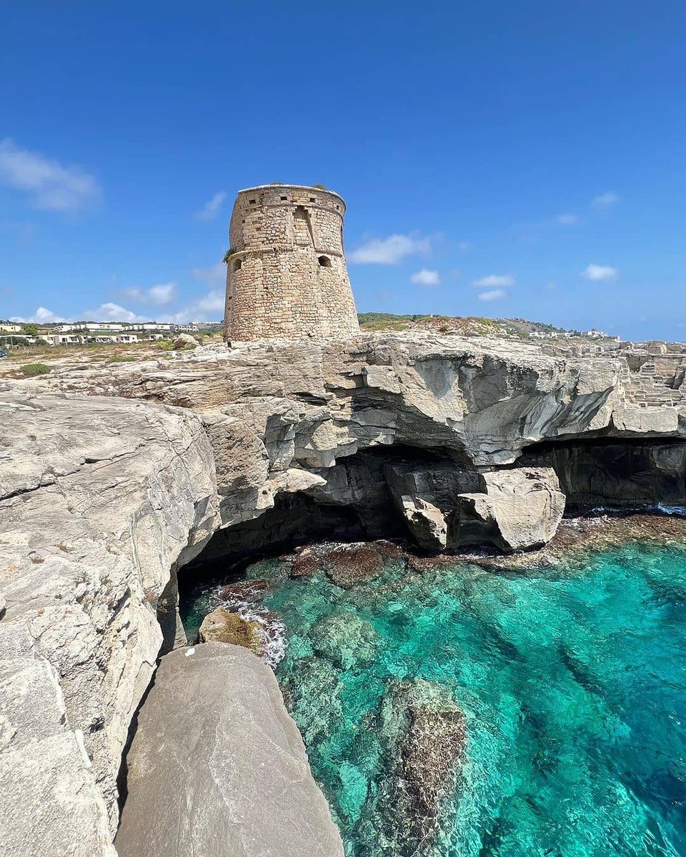SalentoPage's tweet photo. Porto Miggiano
.
📸Photo Credits: @_dorytudi_
.
.
🔎Hashtag: #salento_page
🔖Tag: @salento_page
.
.
#salento #puglia #italy #weareinpuglia #summer #wonderful_places #wildlife #instagood #beachesnresorts #beautifuldeatinations #photooftheday #picoftheday #italysegreta https://t.co/WDbpquuKto