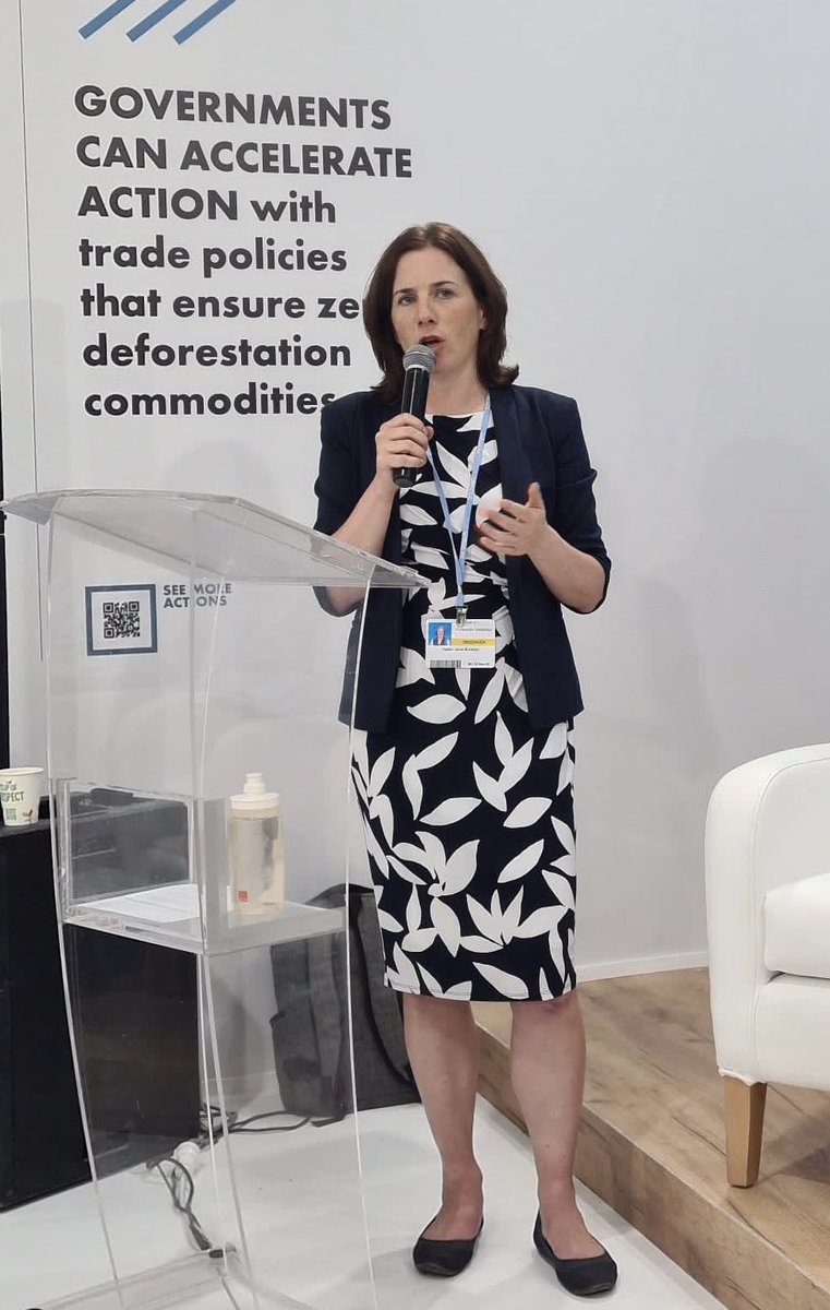 Jane_Burston's tweet photo. A brilliant panel and inspiring to see how we can galvanise action from multinational businesses on #CleanAirCOP27 

👉 New guide for businesses to measure air pollution footprints just released by @SEIresearch and @wef Alliance for Clean Air https://t.co/AgwgXyjsDk https://t.co/wvs1r7ZWcY
