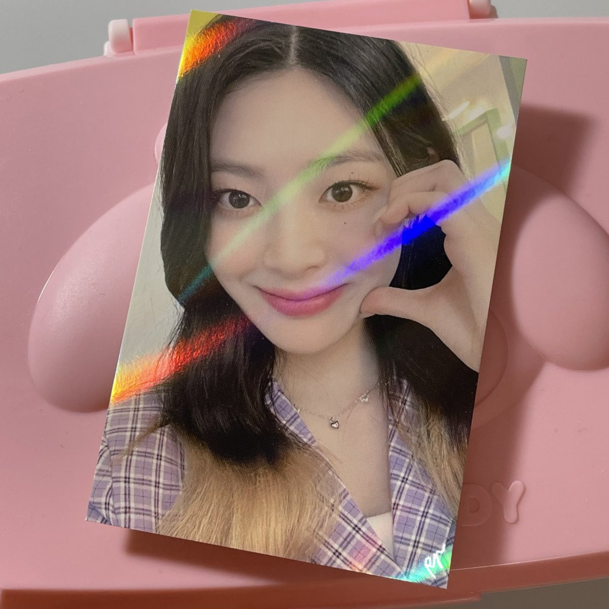 maeium's tweet photo. #fromseeunisart #kolcalivered @pinkolca 
thank you for another smooth transac n trading with me po!! will surely take care of seeun 🍀🫶🏼 https://t.co/Ct2j6XDcDa