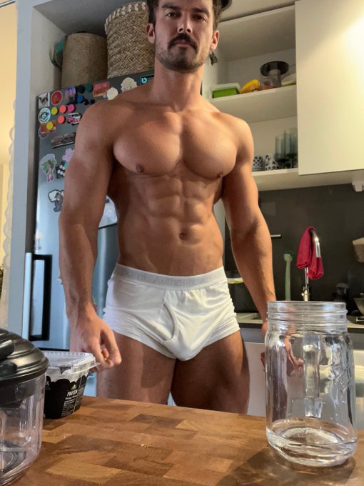 Who would keep up with me in the gym? https://t.co/Uw9bntRyT6<a href="/tag/muscle"class="tags"><span>#muscle</span></a><a href="/tag/nude"class="tags"><span>#nude</span></a><a href="/tag/onlyfans"class="tags"><span>#onlyfans</span></a>