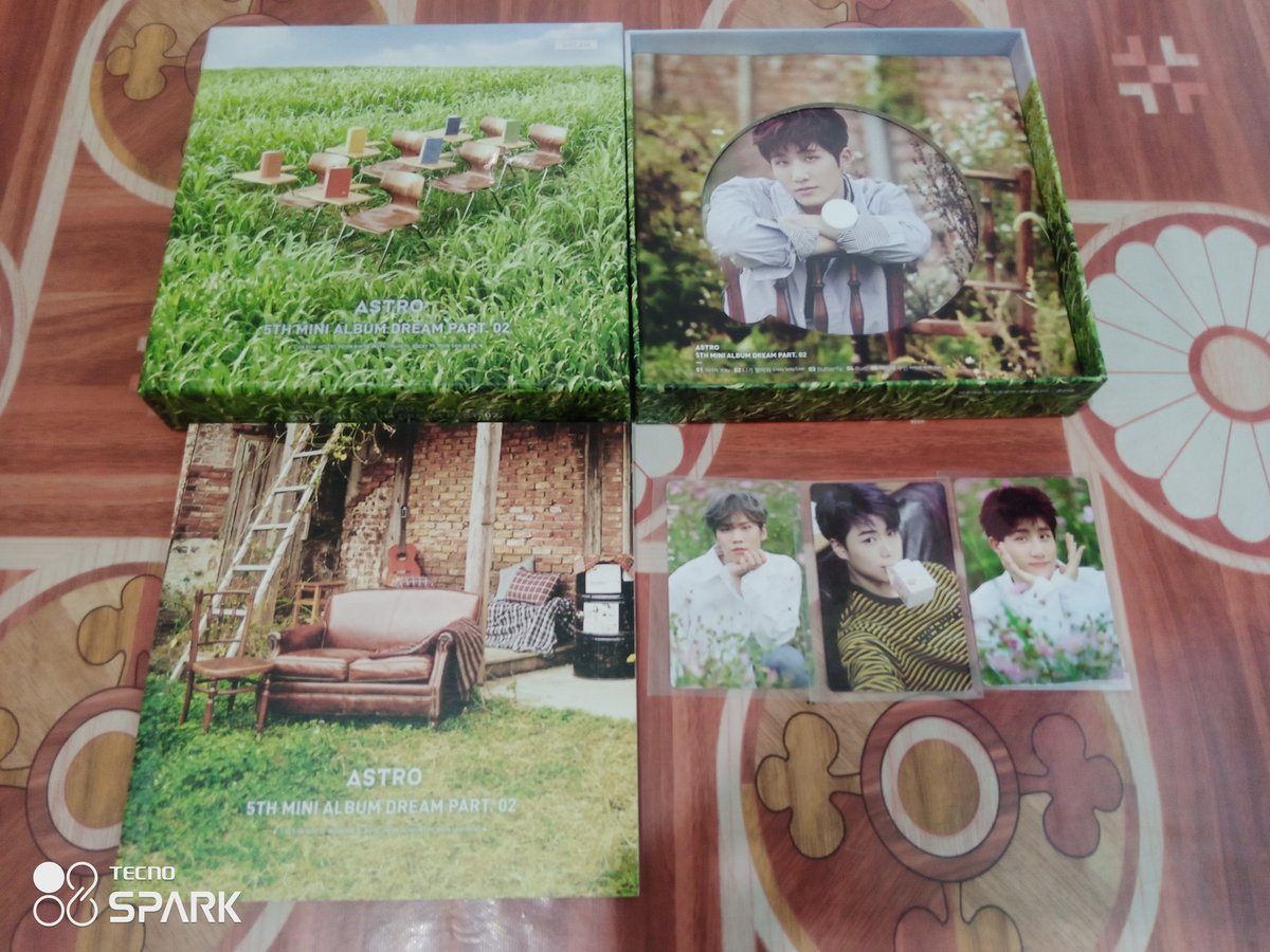 offclychiee's tweet photo. WTS/LFB
Astro official album
Pm me for sure buyer🙏
Good as new po yan with freebies po🤗💜 https://t.co/aDaAT98s5H