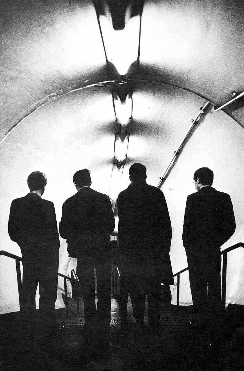 JDNOPICS's tweet photo. #OnThisDay 1979
Anton Corbijn took these iconic photographs of Joy Division at Lancaster Gate tube station in London. https://t.co/zefjyZt6TG