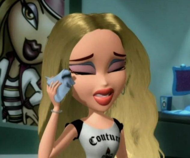 fawniefofos's tweet photo. been trying to convince myself for the past hour that i should get up and take a shower but i forgot to turn the bathroom radiator on in the morning and i know it’s gonna feel like a deep freezer in there
#thisdollisstruggling #dollproblems https://t.co/EmmrhKmu2w
