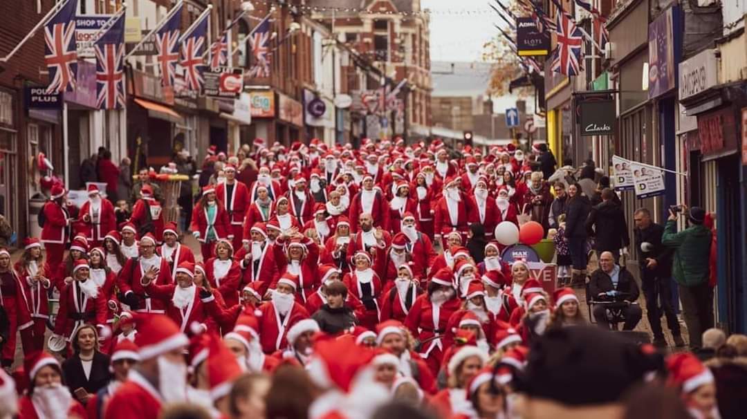 Chorley_Charity's tweet photo. Tomorrow is Jingle All The Way VI for @DerianHouse
If this is your 1st or 6th jingle you'll be surrounded by amazing people.  You'll meet old friends, you'll make new friends and you'll have the best day ever ❤️

https://t.co/Ot1Hypvv9r…

#jinglealltheway #chorley #derianhouse https://t.co/4I8pOxrXaC
