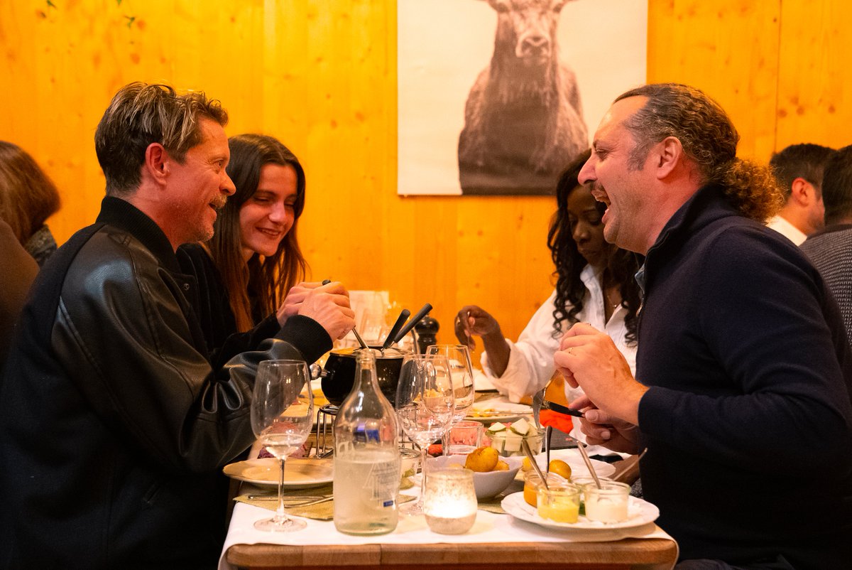 Visit the #fondue #chalet at ILLUMINARIUM in #zurich for a great evening with #swissfood 
illuminarium.ch