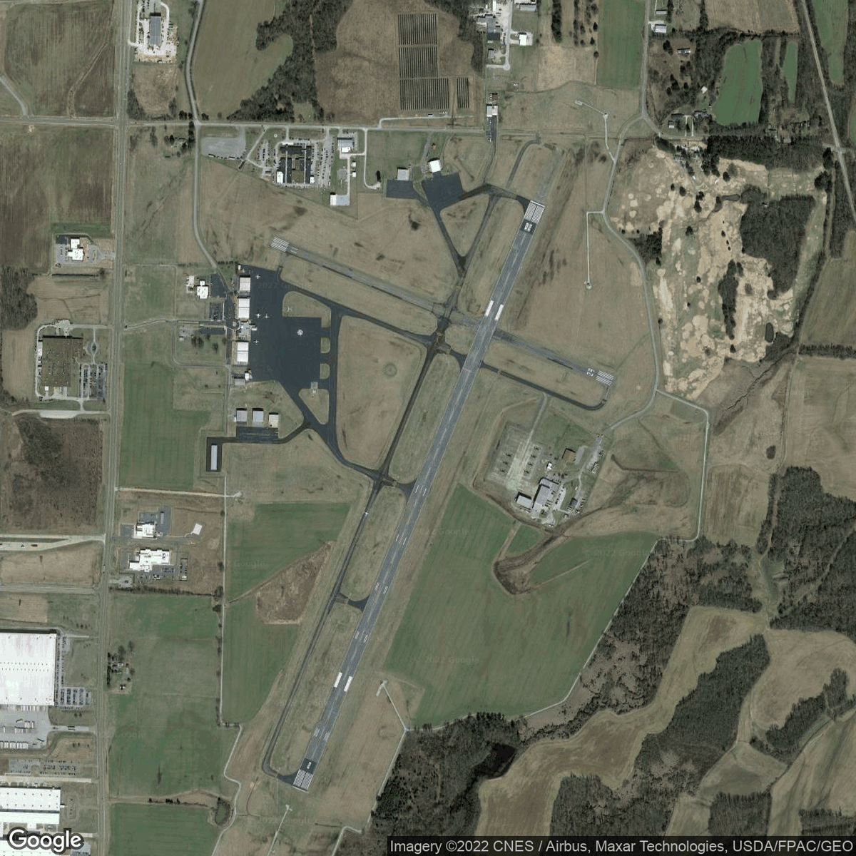 everyairport's tweet photo. Mc Kellar Sipes Regional Airport #MKL https://t.co/Vmk9zf34VY