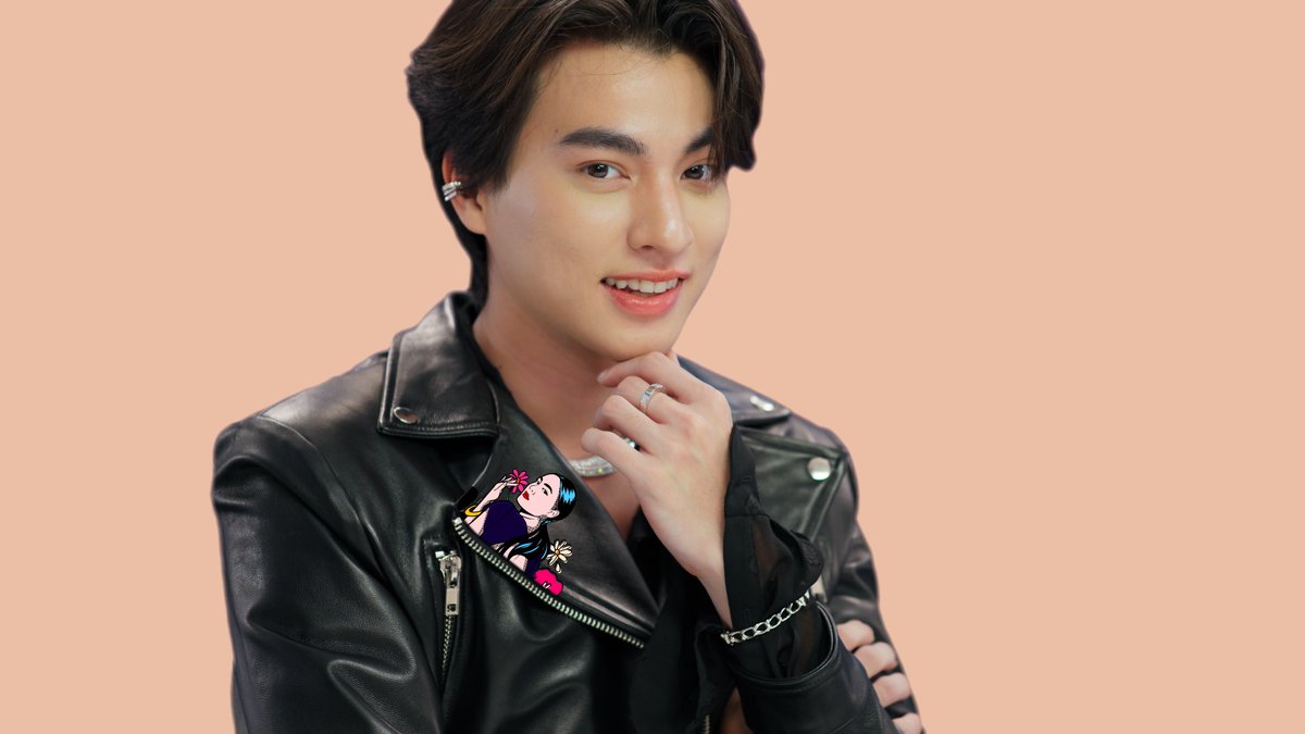 HunsaFanclub's tweet photo. #กลัฟคณาวุฒิ แจกความสดใสในเอ็มวี  #เขียนลงตรงหัวใจ
จัดเต็ม ! เสื้อผ้าสุดคูล กระแสแรงติดเทรนด์ทวิตเตอร์ อันดับ 1 

ดูรูปเพิ่มได้ที่
https://t.co/7yG7fHPXml

#GulfKanawut https://t.co/PpS4f4FiVB