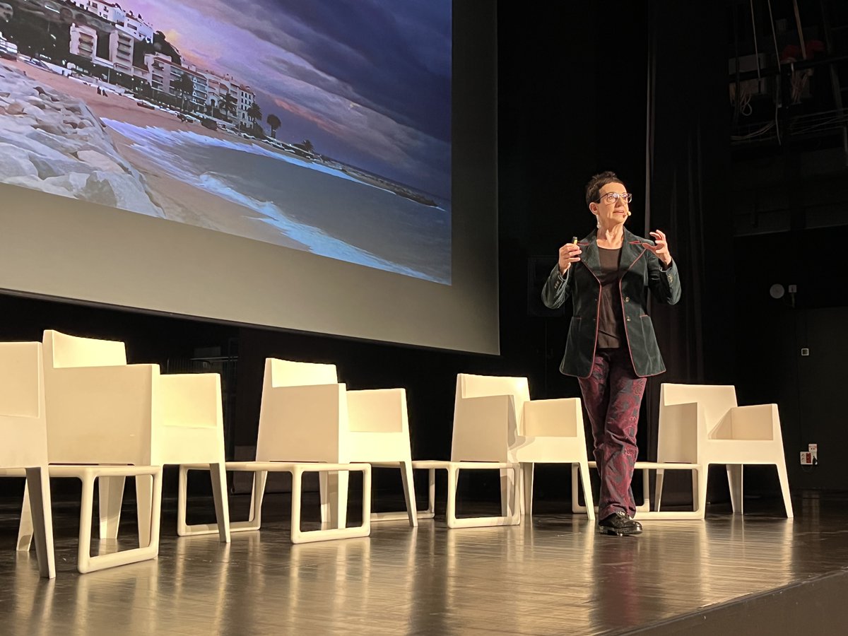 Avui és l’últim dia del #congresorhigualdad i l’enceta la <a href="/Xef_Ruscalleda/">Carme Ruscalleda</a> amb una conferència sobre com han de ser els objectius empresarials i com cal buscar l’equilibri entre la qualitat de vida i la feina des d’una perspectiva de lideratge. <a href="/CSC_Consorci/">CSC</a> <a href="/uchcat/">La Unió</a>