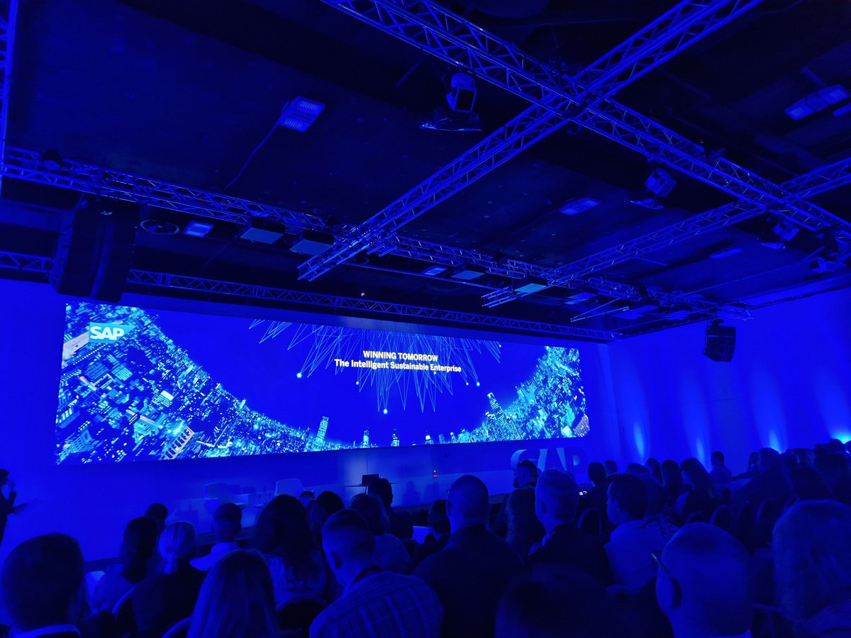 diegoakechi's tweet photo. ✨ Our team had a great time at the @SAP #WinningTomorrow event in Bulgaria! We connected with inspiring people from the #SAP ecosystem and Vesselin Matev, Partner Alliance Manager at #SUSE, shared how SUSE helps maximize the efficiency of your SAP investment. https://t.co/pa3cuZGLNo