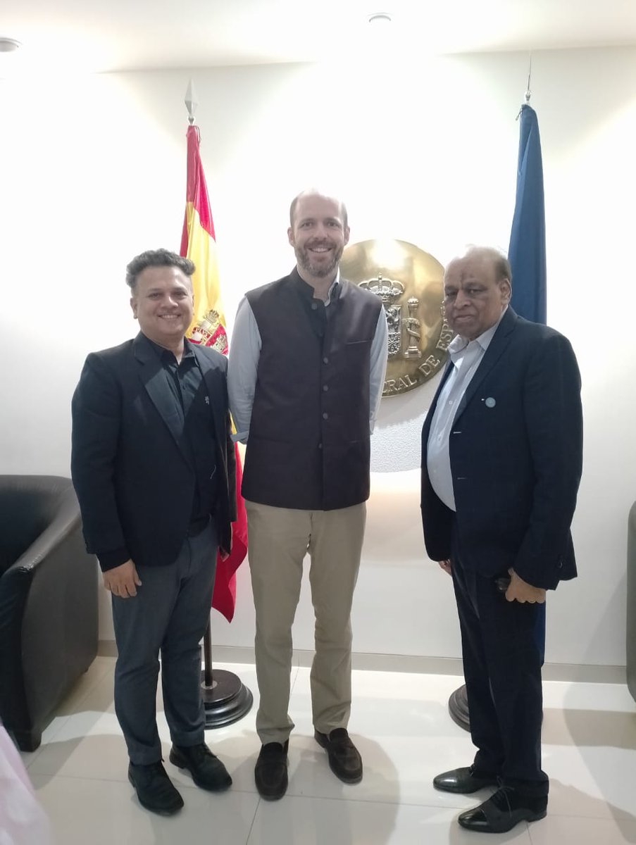 DOMADIAdotNET's tweet photo. Interactive meeting with Consul General of Spain H. E. Mr. Fernando Heredia Noguer, at Spain Consulate along with IBG Members
The meeting focused on chamber members identifying opportunities in multisector investment and tourism between Spain and the western region of India. https://t.co/DIzDNsYm5k