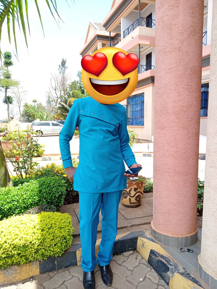 kendiwinjoy12's tweet photo. Rate our designer from 1-10 https://t.co/bTgfROTTyO
