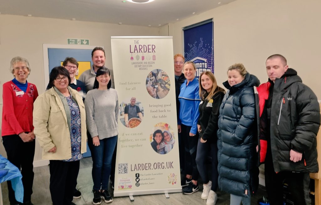 LarderLancs's tweet photo. What a brilliant day!

Session 2 of our Food Champions training was vibrant! 
Lots of interesting discussion around health &amp; nutrition, farming, local food, thermal cooking bags &amp; supporting our communities.

#interactive
#getupandmoving https://t.co/S3hIxWWize