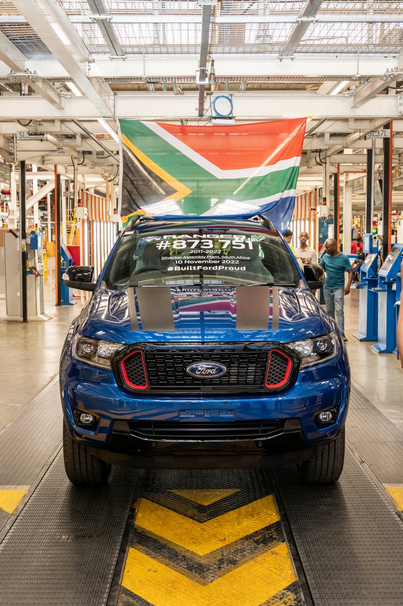 carswithgreg's tweet photo. Congratulations @FordSouthAfrica! The current generation #FordRanger has done SA proud, 873 751 units later!! Sad to see it go, but excited for what's to come with the #NextGenRanger! https://t.co/yJtbUVxhsH