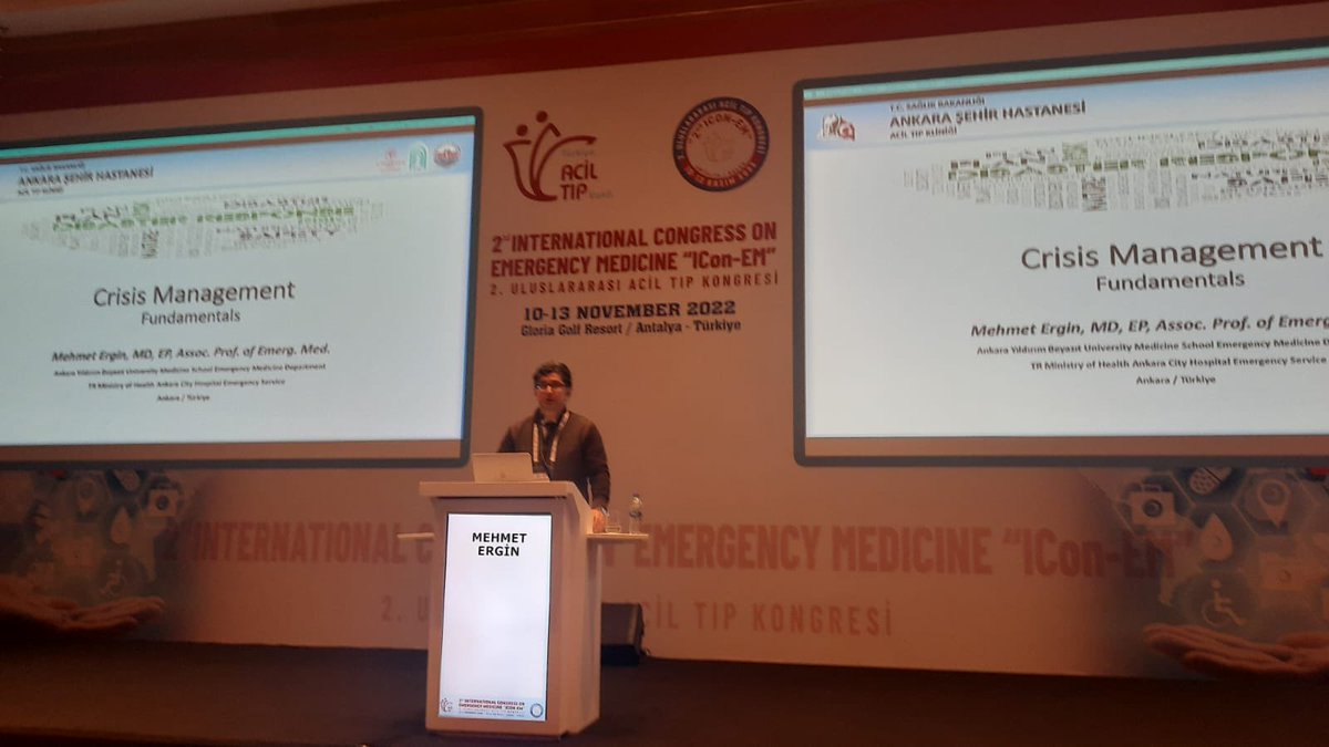 drmehmetergin's tweet photo. Türkiye Acil Tıp Vakfı tarafından düzenlenen 2.Uluslararası Acil Tıp Kongresi programı çerçevesinde “Kriz Yönetimi” başlıklı sunumu yaptım. Kongreye emeği geçen herkese teşekkür ederim. #IConEM @ybuacil @ankarasehiracil https://t.co/bspieKHMch