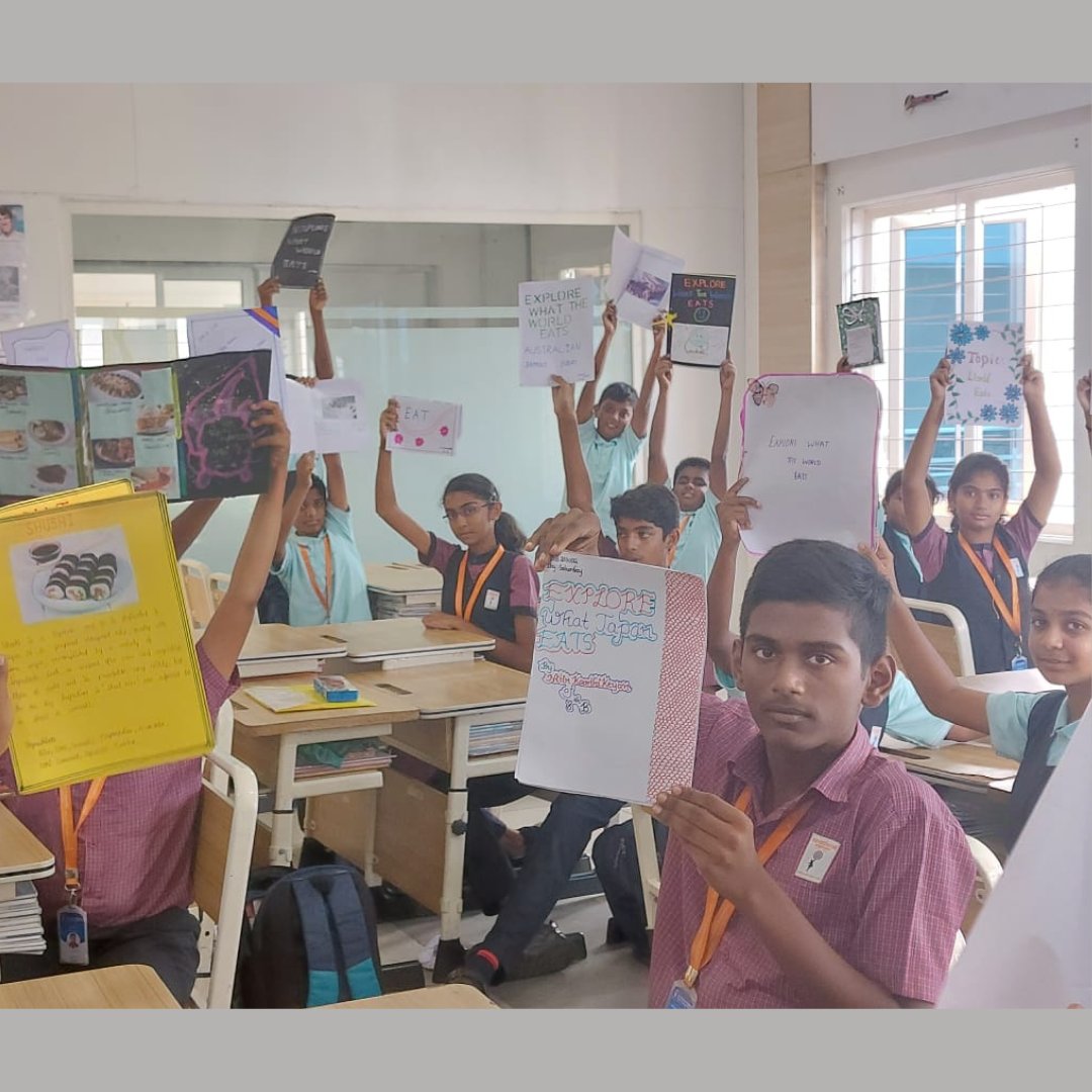 SriNachammal's tweet image. An Album Making activity was conducted for Grade VII students on the topic"Explore What the World Eats"
It was an eye-opening look at various nations &amp;amp; a journey through the delicious array of continental food 
#srinachammalvidyavani #albummaking #foodvibes #food #continentalfood