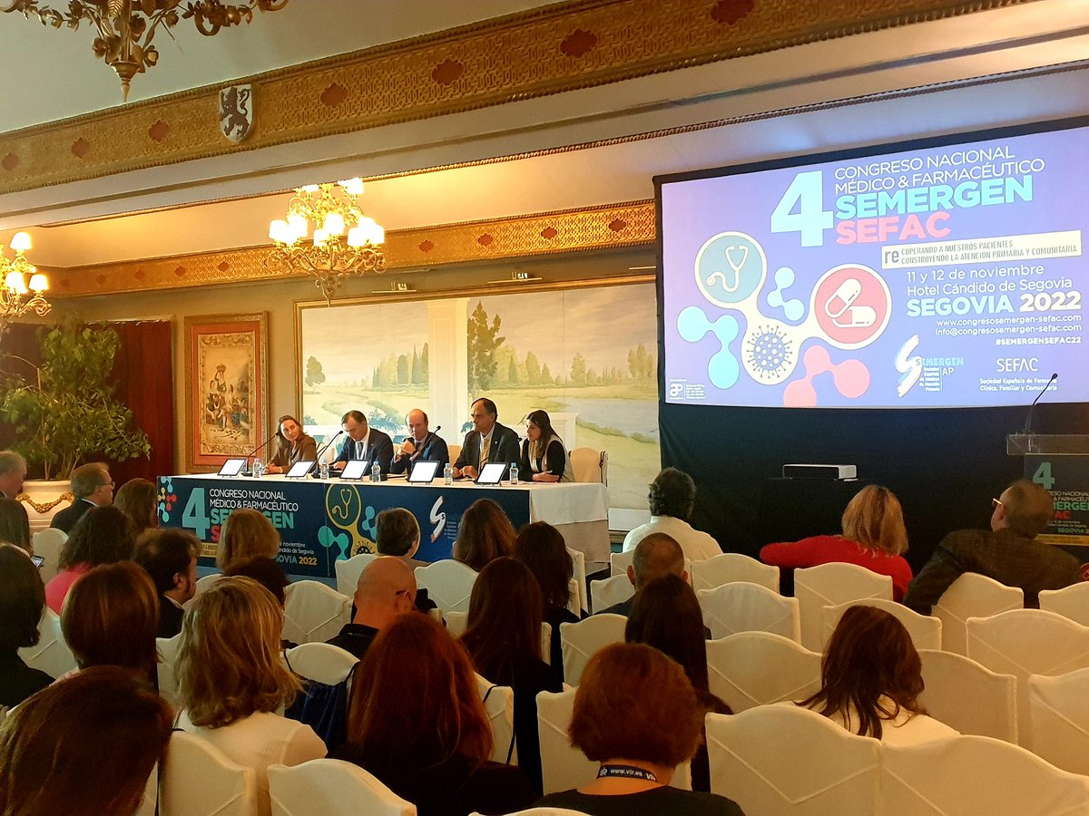 SEFAC_aldia's tweet photo. Mesa inaugural del IV congreso #semergensefac22, una apuesta decidida por el trabajo colaborativo entre los profesionales médicos de atención primaria y farmacéuticos comunitarios para afrontar los desafíos de la atención primaria y comunitaria. https://t.co/6M71JbKgMd