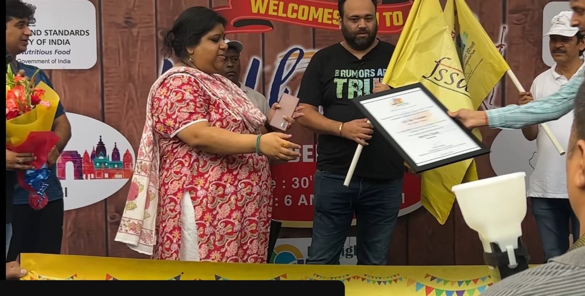 Saurabh_FS's tweet photo. On 30.07.2022 District North participated in "Eat Right Walkathon &amp; Eat Right Mela" was organised by Department of Food Safety to spread the message of Eat Right Eat Safe
@NehaBansal31  @ernorthdelhi  @FSSAI_Official https://t.co/774nHLoNcA