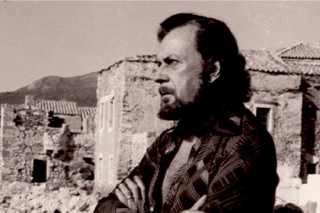 ath_petr's tweet photo. Ποιος ξέρει, ίσως εκεί που κάποιος αντιστέκεται χωρίς ελπίδα, ίσως εκεί &amp; να αρχίζει η ανθρώπινη ιστορία κι η ομορφιά του άνθρωπου …
Γιάννης Ρίτσος (1.5.1909-11.11.1990) https://t.co/jpTn4kzoI9