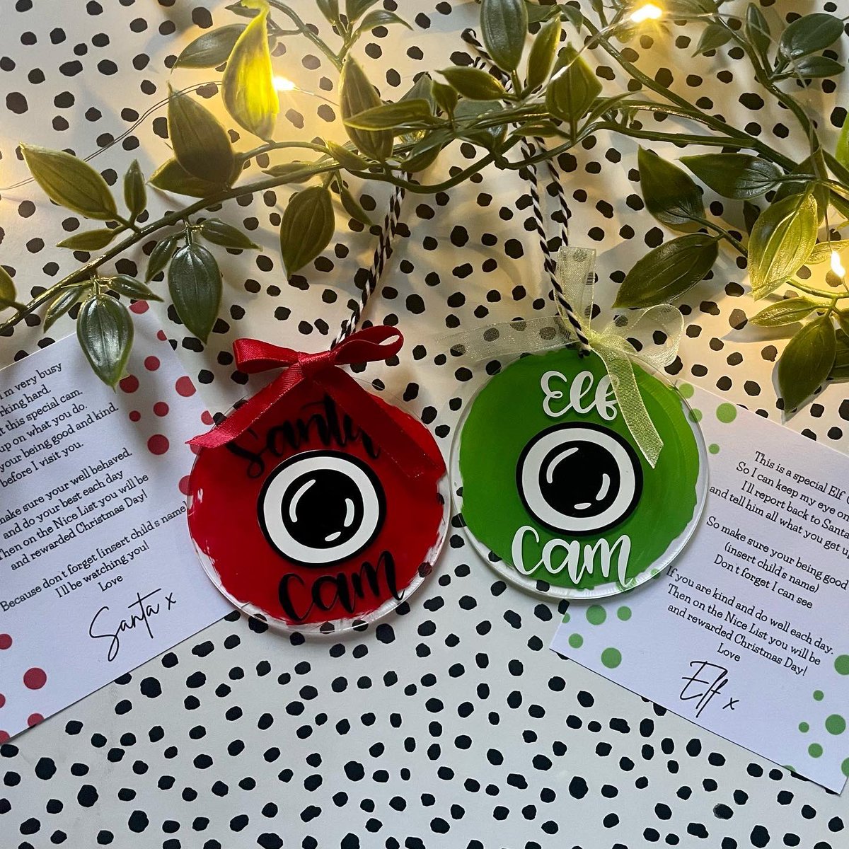 ✨ FIVER FRIDAY ✨

SANTA &amp; ELF CAM - perfect to keep an eye on your little ones this December before the Big Man arrives 

Now available in my Etsy Shop - click the link etsy.com/listing/134443…

#fiverfriday #handmadeuk #etsygifts #etsyfinds #elfcam #santacam #christmasbaubles