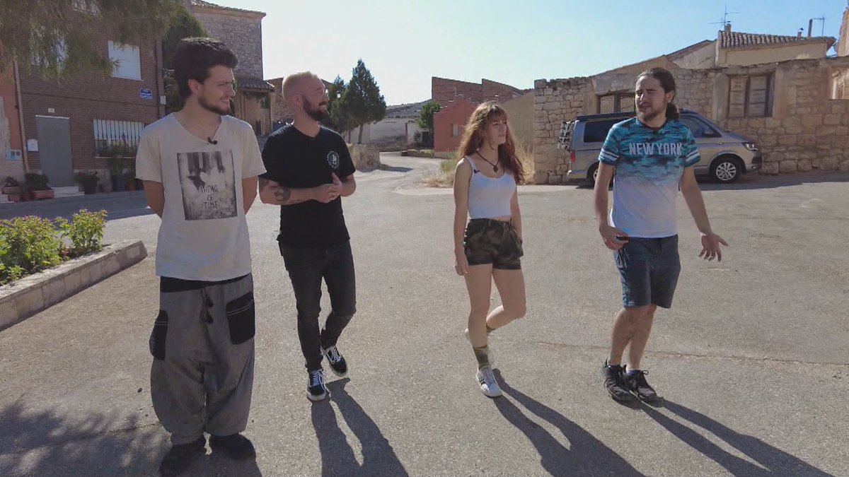 la8burgos's tweet photo. LIFLA8 on tour 📺 | 🎥 ¿𝑸𝑵𝑽𝑨𝑺?

🎧 La música de Gods of Liars inundará la localidad de Villaverde del Monte🙌

🆕 Estreno Lunes 14 noviembre 
⌚ 16:10 - 21:35 -00:35h ® https://t.co/iBXBhI4ynm