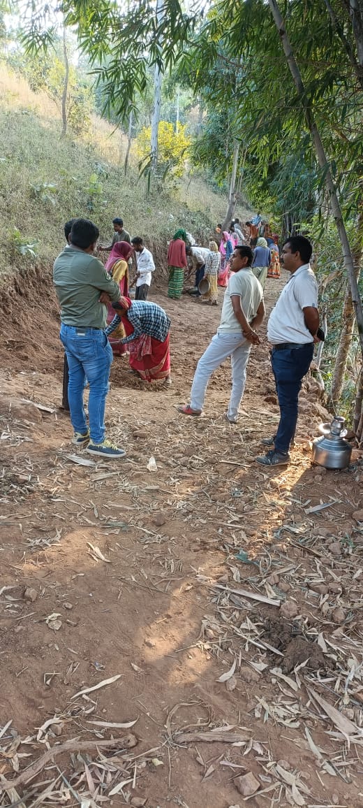 Tdo_Vijaynagar's tweet photo. #FieldVisits
#MGNREGACOMMUNITYWORKS
#NALSERI
#SARSAV
#KELAVA
@sabarkanthadp @InfoSabarGog https://t.co/Bog5jpvHVx