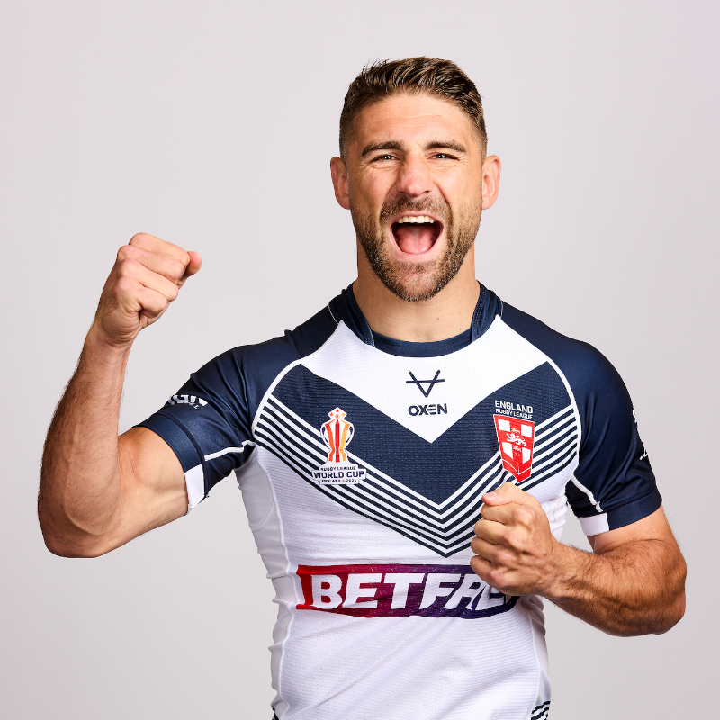 England_RL's tweet photo. ❗️ Chance to win an #EnglandRL shirt! 🏴󠁧󠁢󠁥󠁮󠁧󠁿

📲 All you need to do is RT this post and follow @OxenSportsUK...