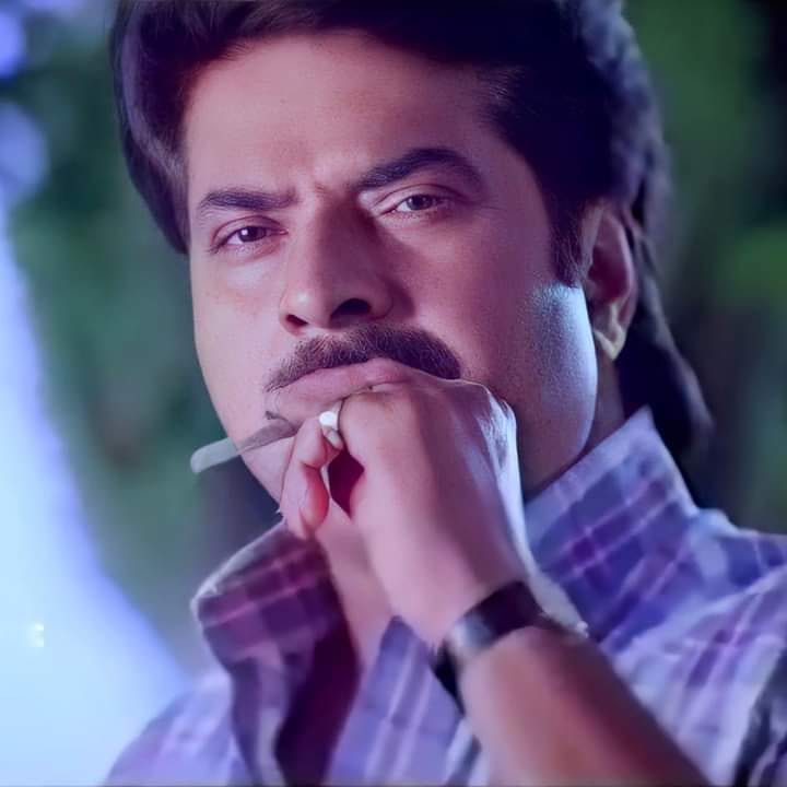 369Albin7's tweet photo. “Yes, I have an extra bone, as you said. And don’t you ever learn to forget that.” 😎

It's been 27 years since the Industry hit #TheKing got released!!

#JosephAlex ,one of the most celebrated mass avatars of @mammukka 🔥

#27YearsOfIHTheKing #Mammootty https://t.co/JeyNmyS9Jz