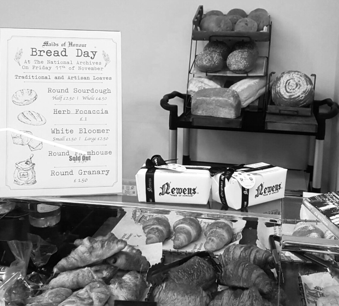 MaidsofHonour's tweet photo. Today!!! 🍞 It’s BREAD DAY at The National Archives 🍞 #beautifulbread #lovelyloaves @MaidsofHonour @UkNatArchives https://t.co/c8TBqhmGHm