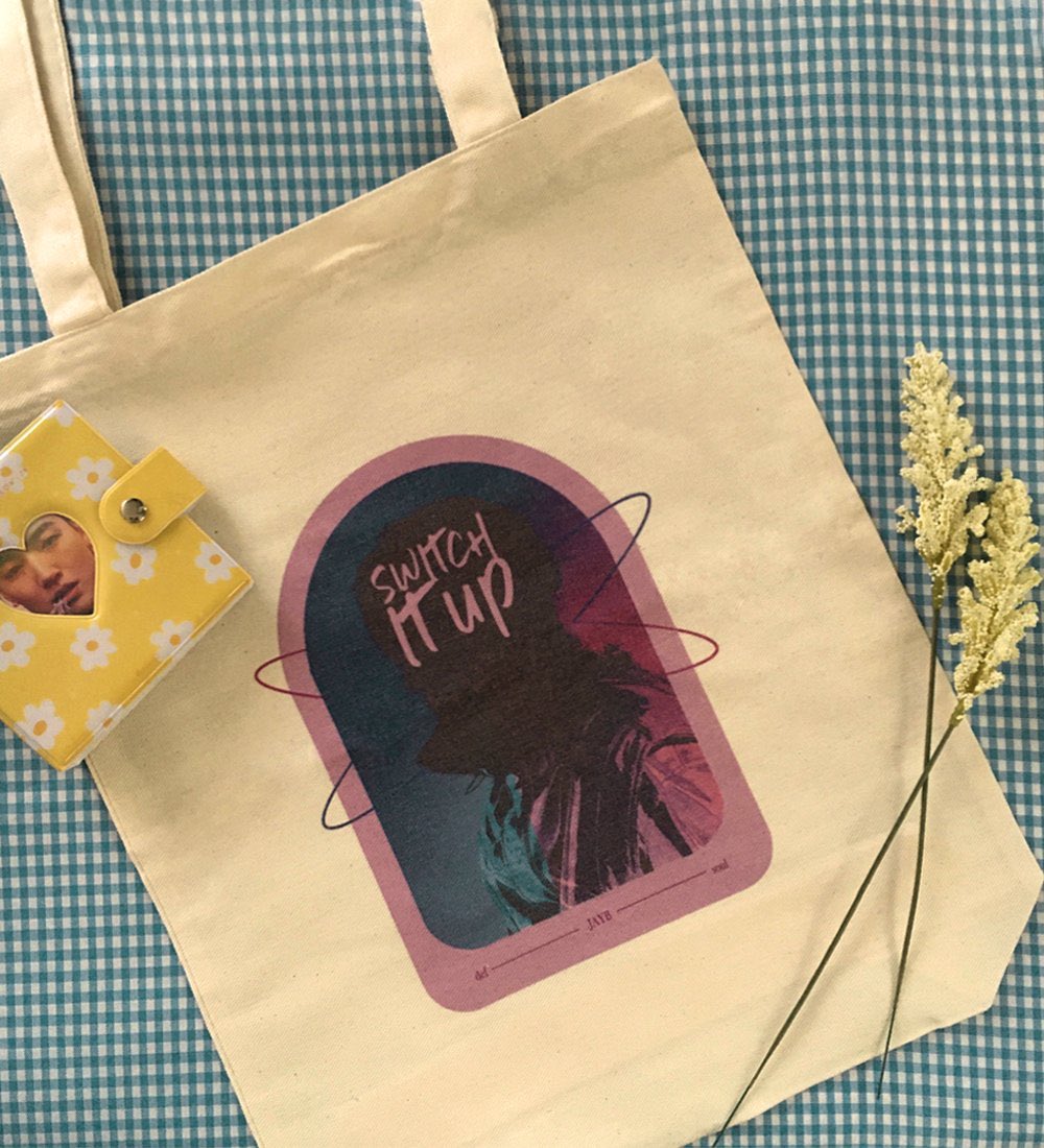 misulthumb's tweet photo. 🚨 11.11 SALE

GOT7 JAY B SOMO:FUME coll
— switch it up tote bag

✿ price: 250 PHP before, 150 PHP only today!
✿ stocks: 7

reply below/dm to claim 🤩 https://t.co/2kCLTIjvqV