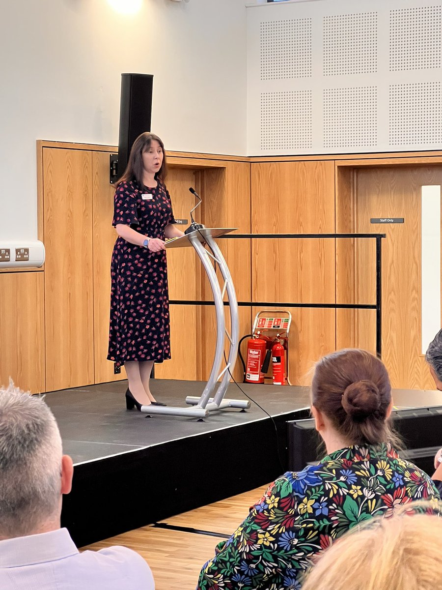 setrust's tweet photo. Chief Executive, Roisin Coulter opens our Quality Celebration Event at the new Quality Improvement and Innovation Centre on the Ards Hospital site 🎉

Today is about our people 💙

#hscqi #qualityimprovement #WQW22 https://t.co/e7hXvZI1Ik