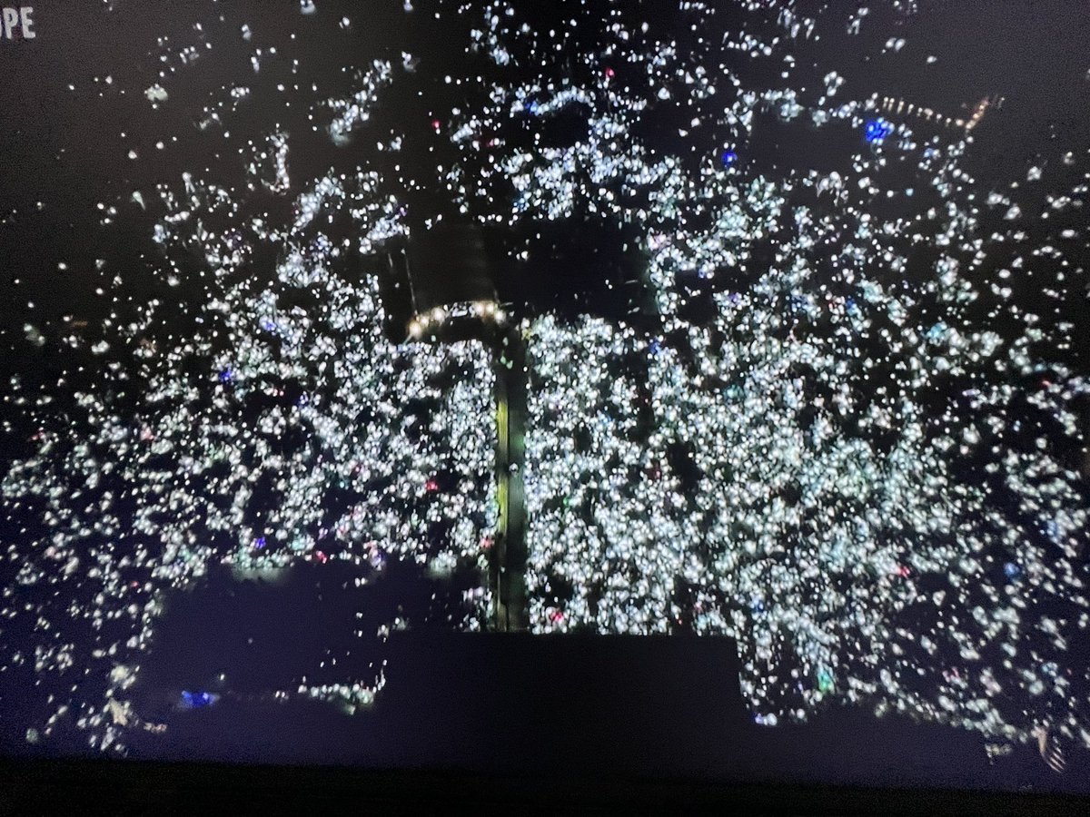 jeongmau's tweet photo. @RecordingAcad Lollapalooza Jung Hoseok performance is WORTHY! https://t.co/RYjELOGwIp