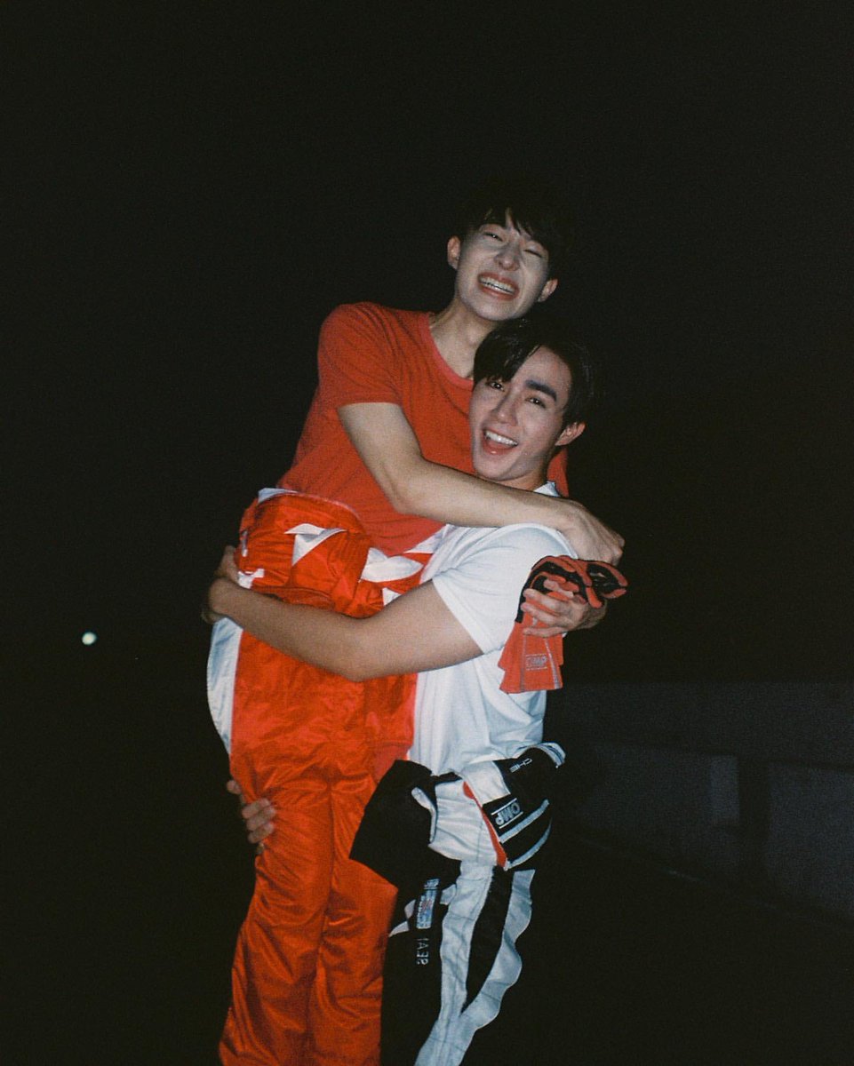 estherling94's tweet photo. Ig:giggasabiyong 

miss Hia Lian &amp; Nu Kuea ❤️

#ชนชน #ZeeNuNew https://t.co/115Et9s1Bg